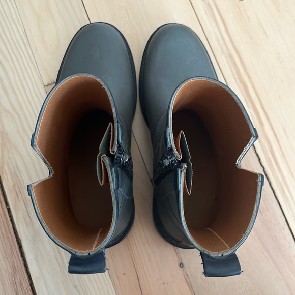 rag & bone moto rain boot in grey - Picture 5 of 10